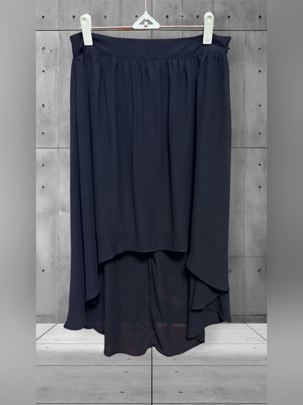 Forever 21 Black High-Low Layered Skirt size Large
